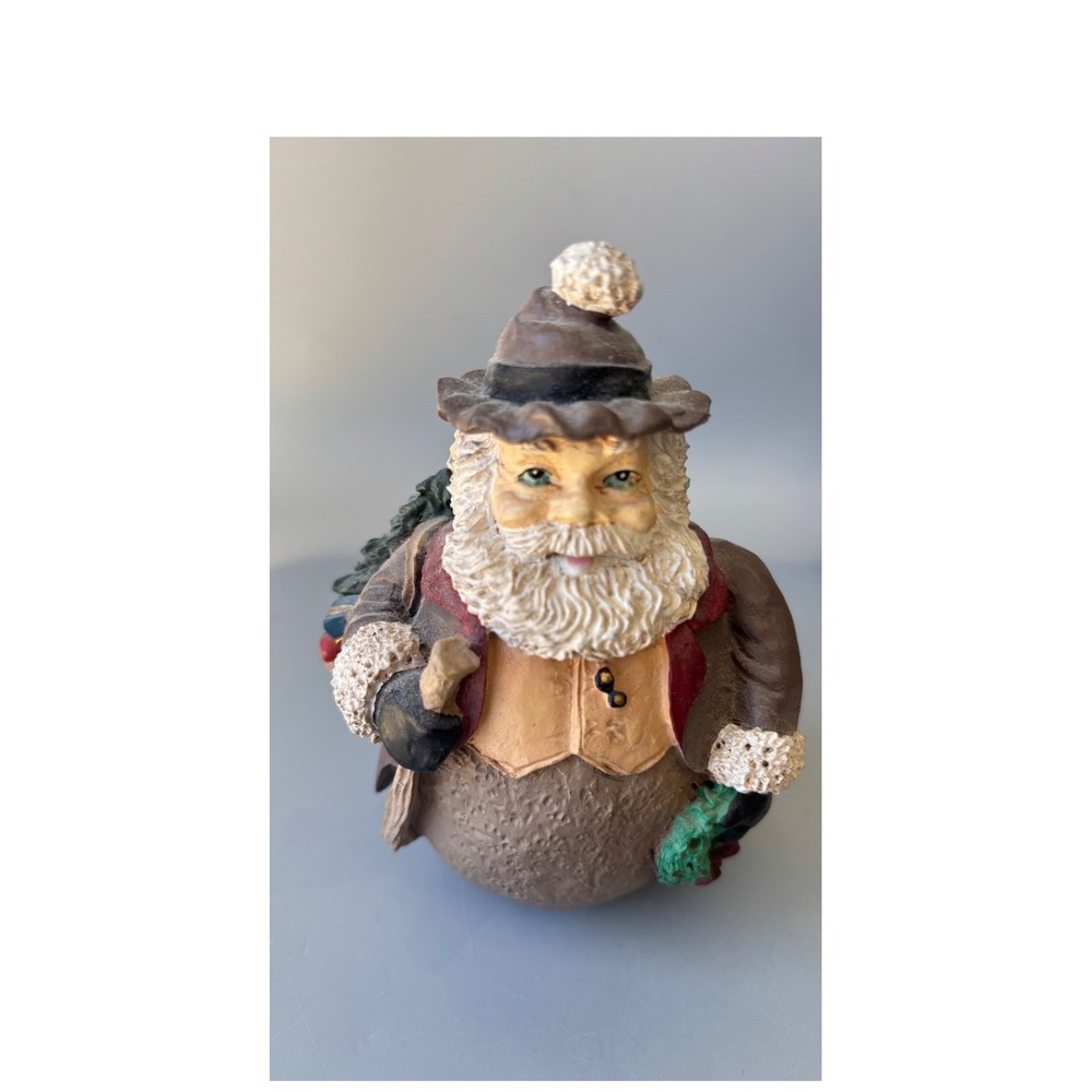 Vintage Resin Santa Claus Figurine Rustic Christmas Decor 4.5 Inch